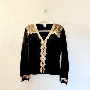 Odille Black & Cream Lace Blouse, Vintage Style, Size 6